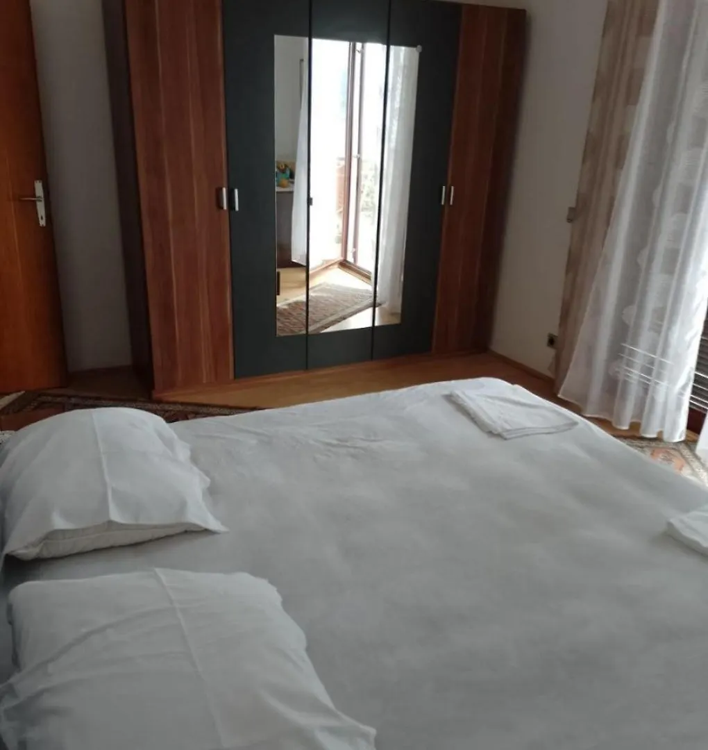 Apartment Luce Sveti Petar